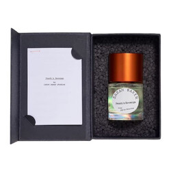 Peach's Revenge Extrait de Parfum - Sarah Baker