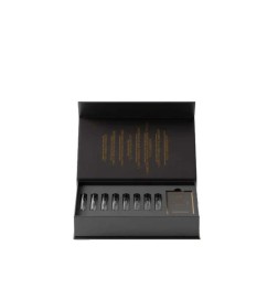 集合Blanche et Noire  -  Discovery Set  -  8 x 2 ml  -  Jousset Parfums